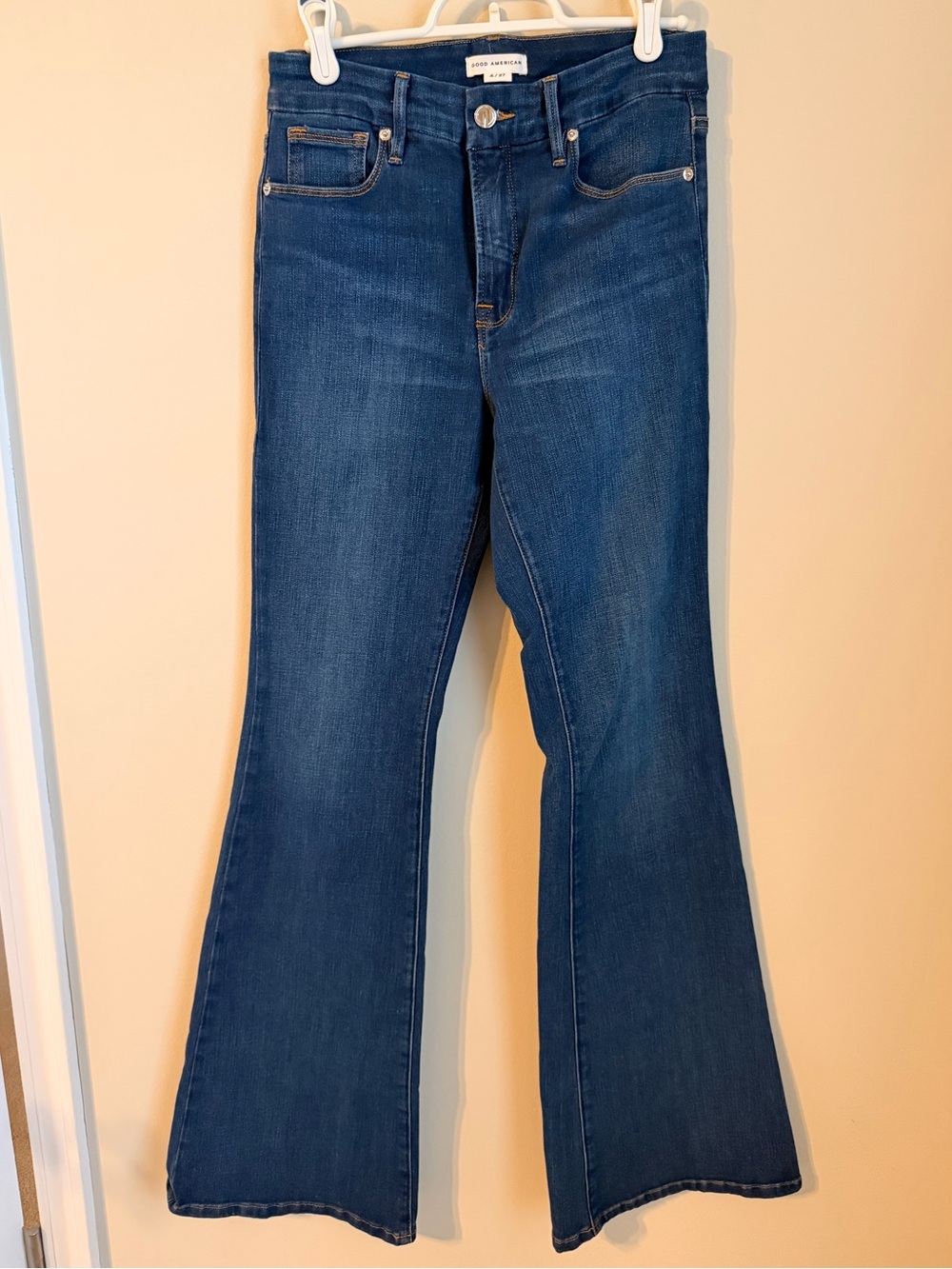 Good American Good Legs Flare Jeans